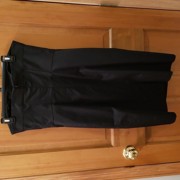 LITTLE BLACK DRESS! STRAPLESS & taylored with inner elastic support Sz 10 - Picture 3 of 9